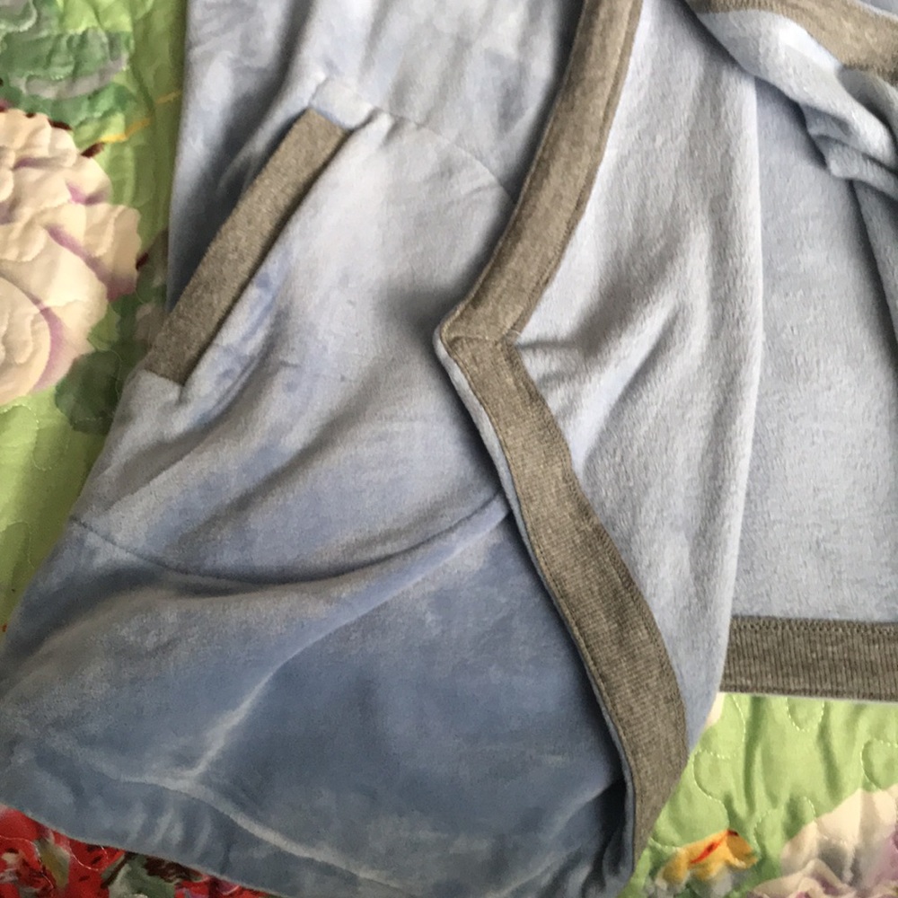 Velour wrap - Picture 3 of 8
